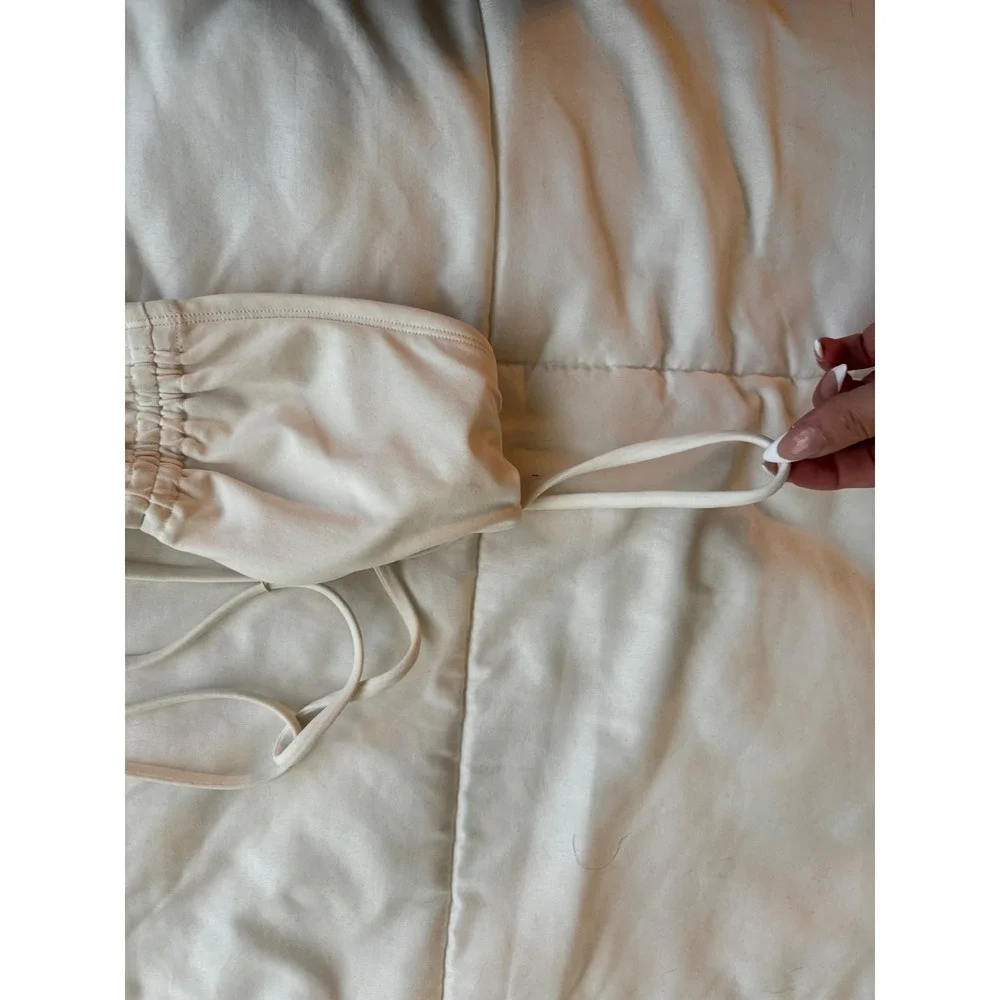 Alo Yoga Women's Ivory Off-White Strappy Bandeau Sports Bra Size Small